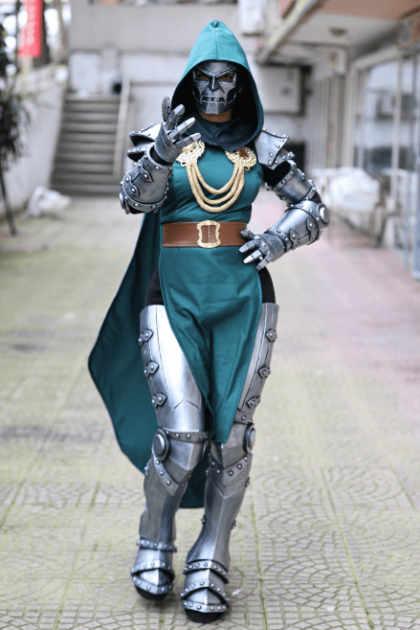Full front view of Female Supreme Ruler Armor cosplay